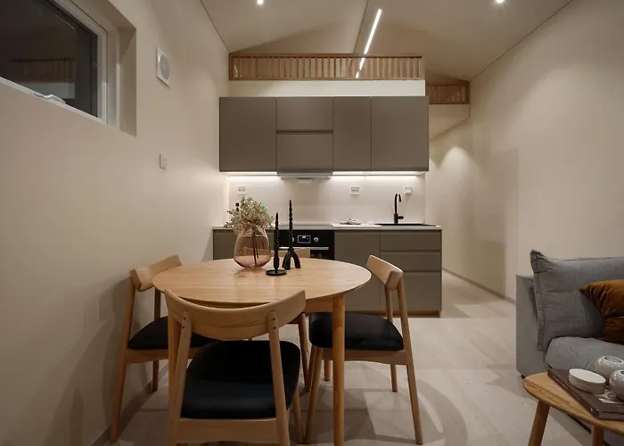 Arctic Homes - Aurora Skyhouse *